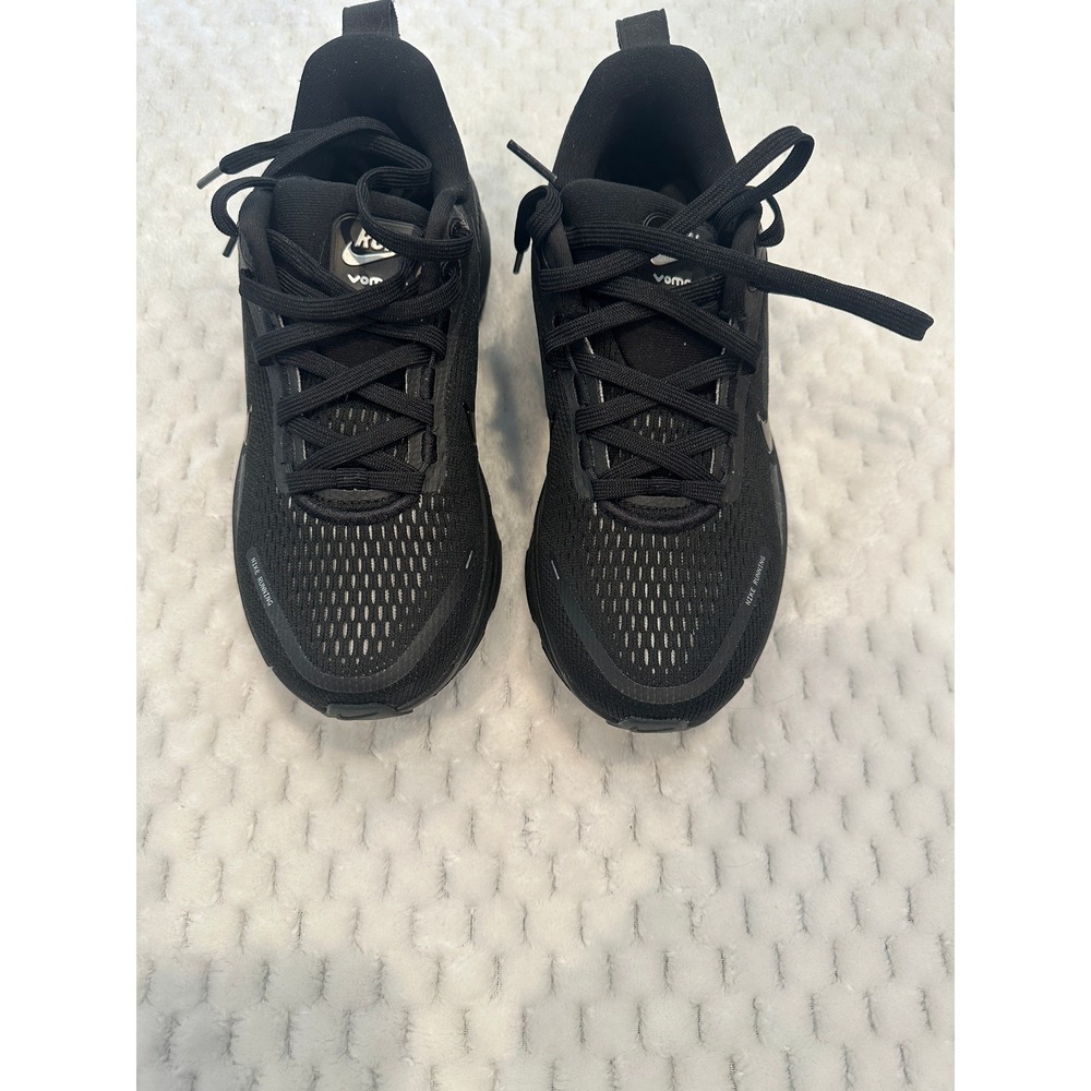 Nike Air Zoom Vomero 18 Womens 6.5 Black Smoke Grey HM6804-004 Running Shoes - Picture 4 of 10
